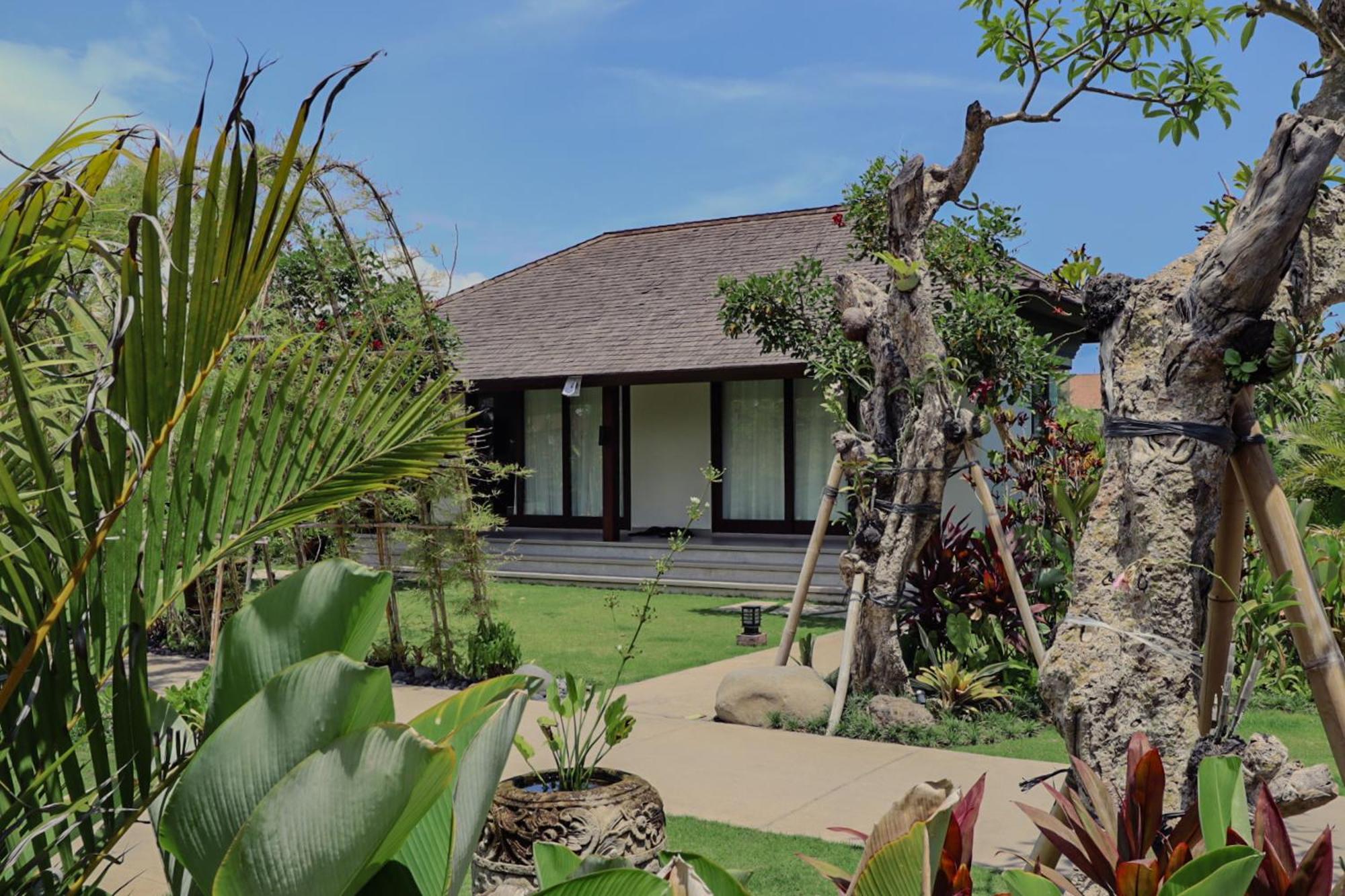 K Ko Surf Village At Keramas Lebih Buitenkant foto