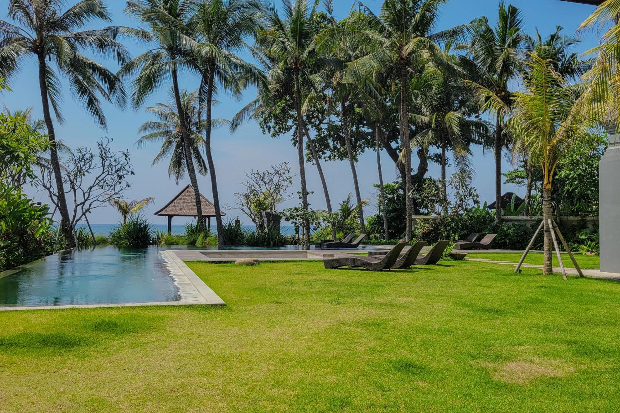 K Ko Surf Village At Keramas Lebih Buitenkant foto