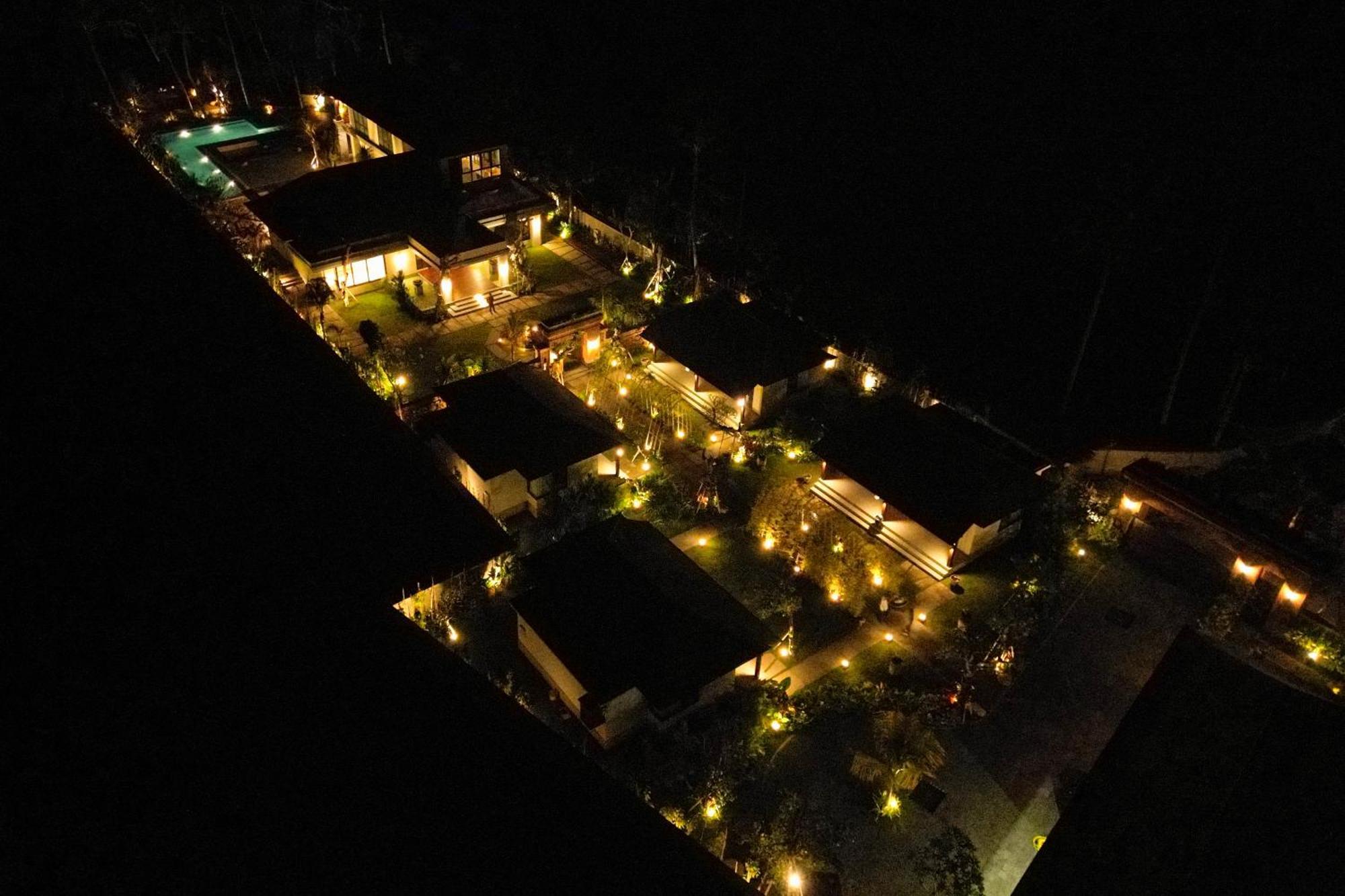 K Ko Surf Village At Keramas Lebih Buitenkant foto